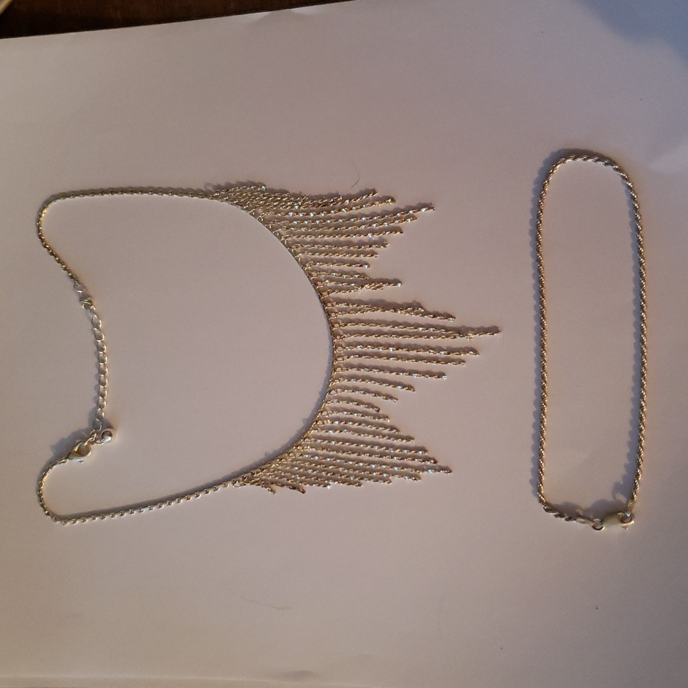 2 pcs - Bright silvertone Twisted Fringe Necklace and Silver Anklet Forever 21